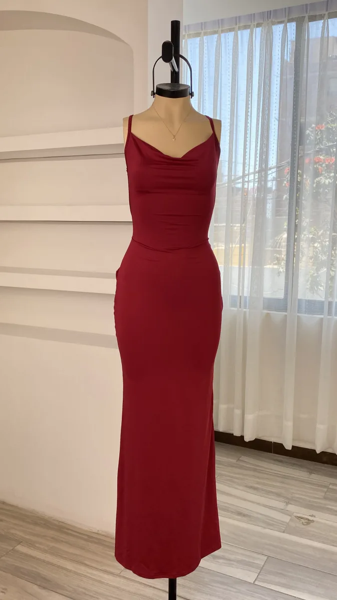 VESTIDO TATI ESPALDA